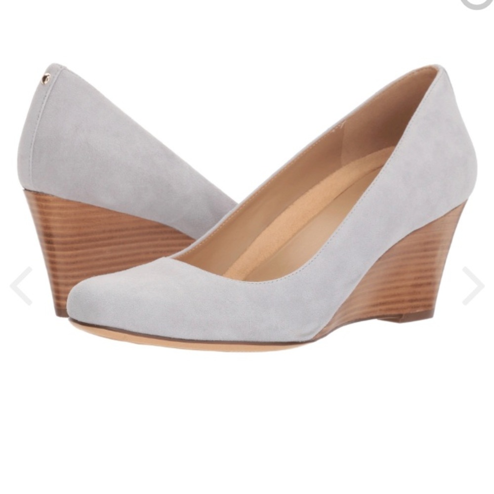 Sale!! NWT Naturalizer Emily Pale Lapis Size 7M